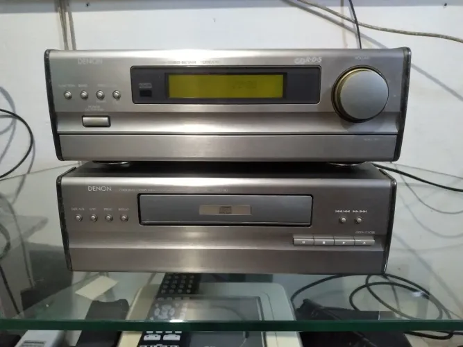 System HI-FI DENON UDRA-90. Alemão. .