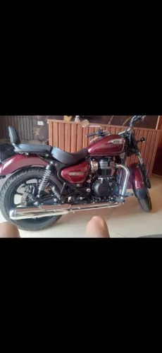 Moto Royal Enfield 350cc