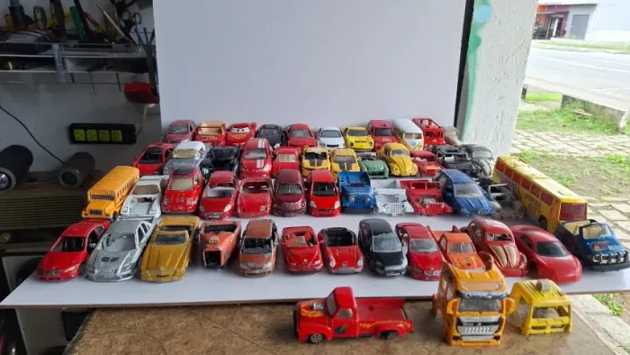 Lote Minis 1/43 para restauro ou diorama 249,00 50 unidades, somos loja - 2801