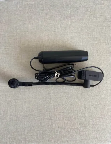MICROFONE SHURE c/ FIO