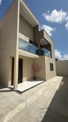 Casa na Parangaba alto padrão