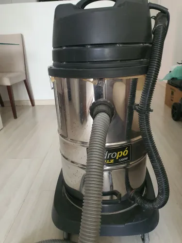 ASPIRADOR HIDROPÓ PROFISSIONAL 
