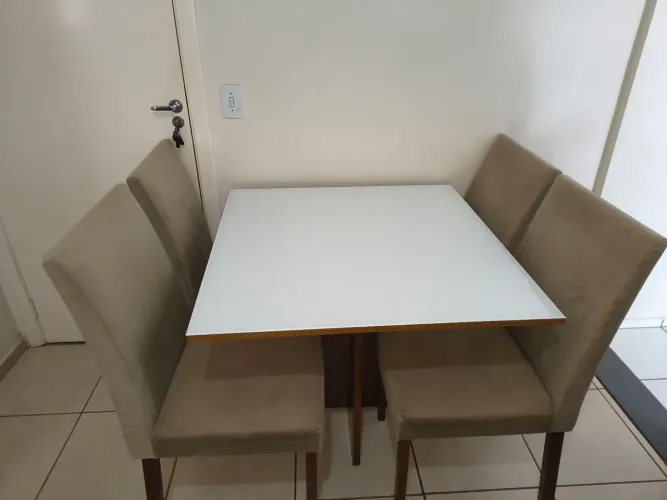 Mesa de jantar tampa de vidro