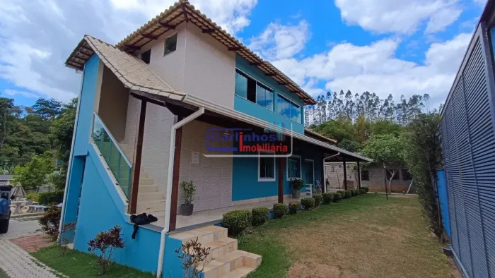 Sitio com piscina no bairro Santo Afonso em Betim-MG