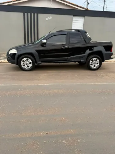 Fiat Strada Adventure1.8/ 1.8 Locker Flex CD 2010