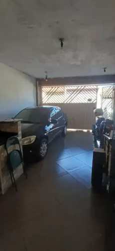 Casa em Abaetetuba com 2/4