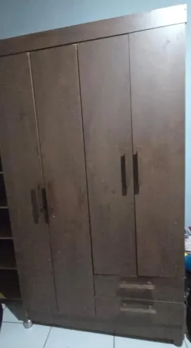 GUARDA ROUPA