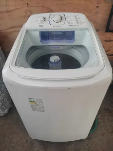 Máquina de lavar Electrolux 12kg