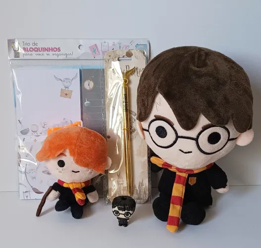 Harry Potter de Pelúcia com Itens de Papelaria Kit Presente