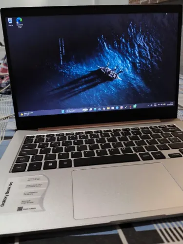 samsung galax book go