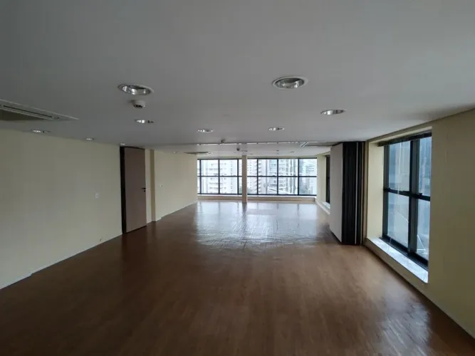 Sala/Conjunto para Locação por R$ 59.000,00/mês - Consolação - São Paulo/UF