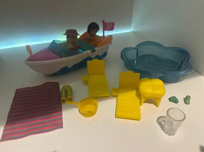 Lancha polly pocket com acessórios