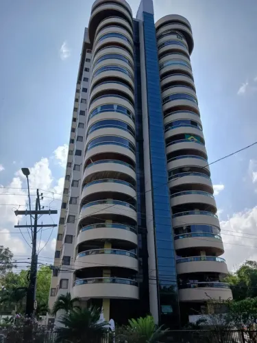 Apartamento orla da Ponta Negra/ Mobilhado/ 4 suítes.