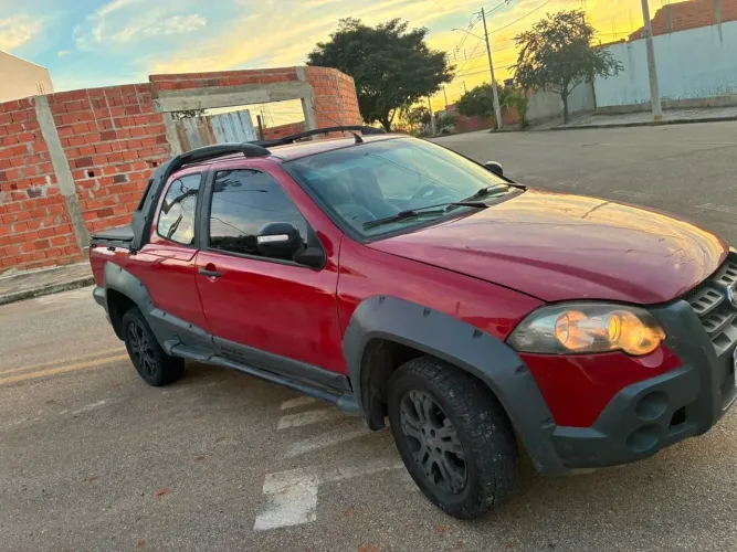 Fiat Strada Adventure1.8/ 1.8 Locker Flex CD 2012