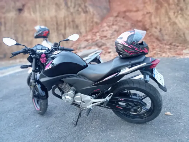 Cb 300r 2011