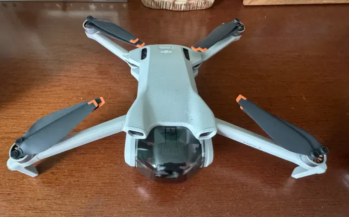DJI Mini 3 Só aeronave Novo