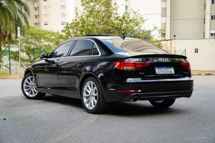 Audi A4 Ambiente 2.0 TFSI 190cv S Tronic 2017