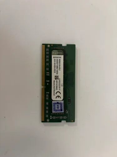 Memória RAM 16 GB DDR4
