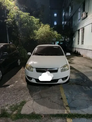 Fiat Siena EL 1.4 MPI Fire Flex 8V 4P 2015