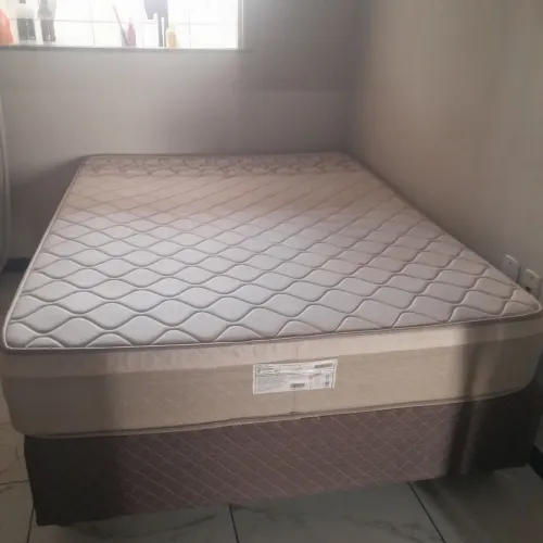 Cama casal