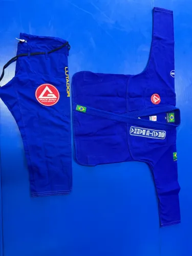 Kimono Gracie Barra Lutador A4