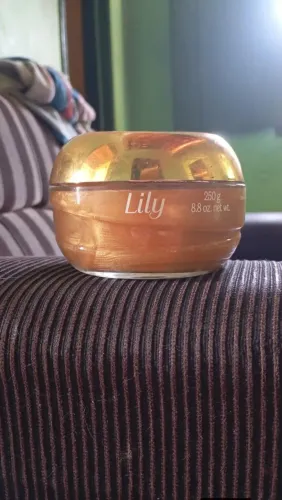 Vendo este creme geleia Lily