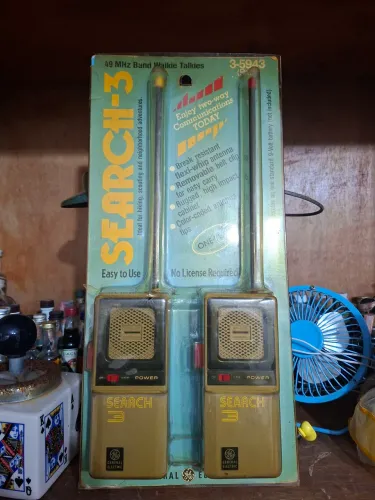 Par de Walkie-Talkies Vintage GENERAL ELECTRIC (GE) (Anos 80) - NA EMBALAGEM ORIGINAL
