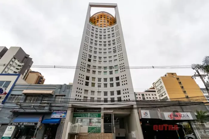 Sala comercial na Conselheiro Laurindo!