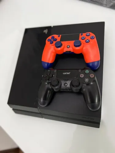 PlayStation 4 Slim