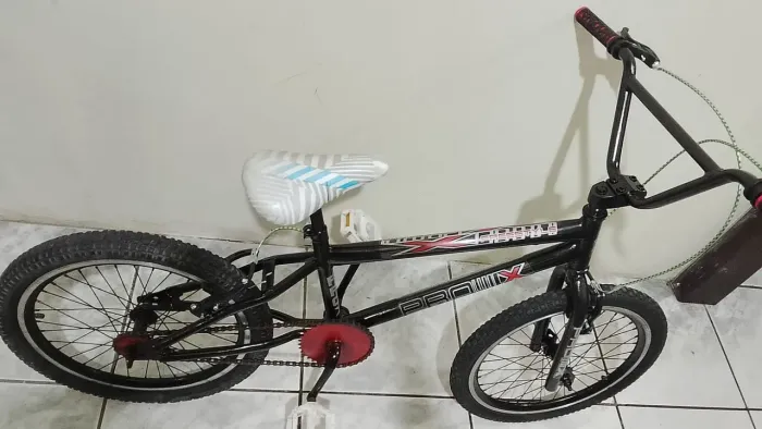 Bicicleta aro 20 cross