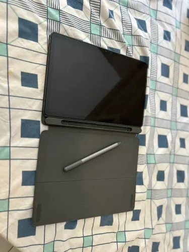 Tablet Lenovo M11 ideal para estudos 