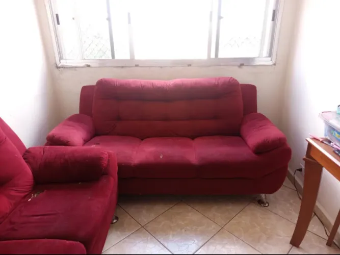 Sofá de 2 e 3 lugares