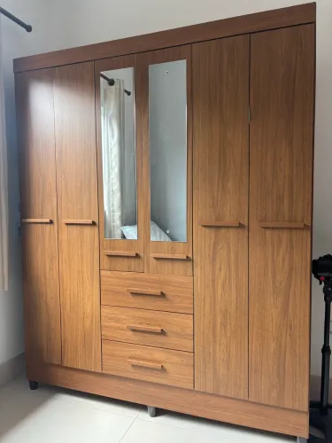 Vendo guarda roupa seminovo 