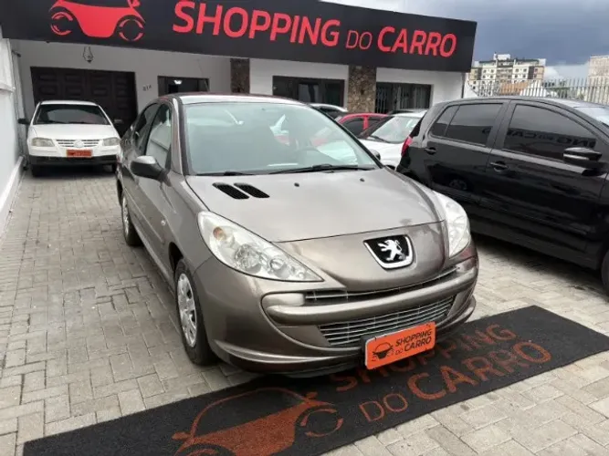Peugeot 207 Sedan Passion XR 1.4 Flex 8V 4P 2012