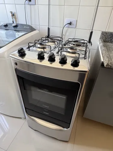 Fogão Consul 4 bocas cor Inox com acendimento automático - CFO4NAR