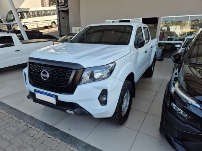 Nissan Frontier S CD 4X4 2.3 TB Diesel Mec. 2024