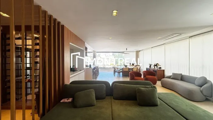 APARTAMENTO A VENDA EM PERDIZES - 4 SUÍTES, 3 VAGAS DE GARAGEM.