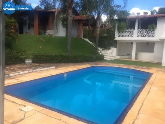 Casa em Condominio ! Aceita Proposta