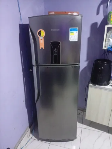 Geladeira Panasonic Premium