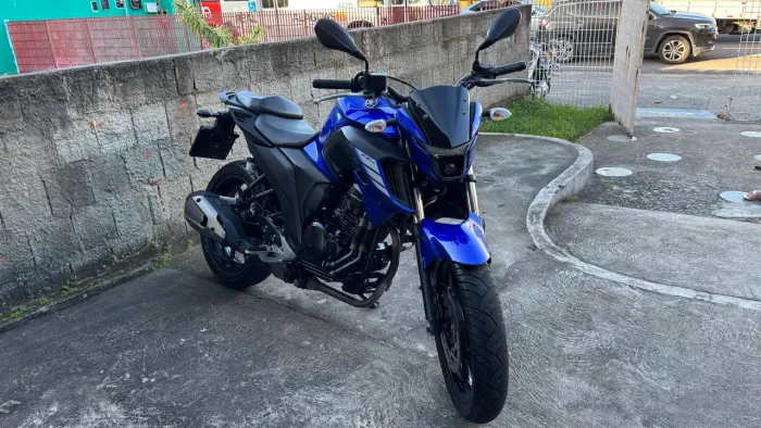 YAMAHA FZ25 FAZER 