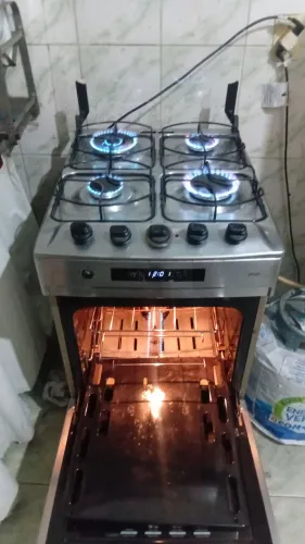 Lindo 4BOCAS fogão Brastemp
