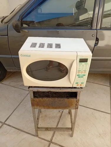 Microondas Consul 20 L