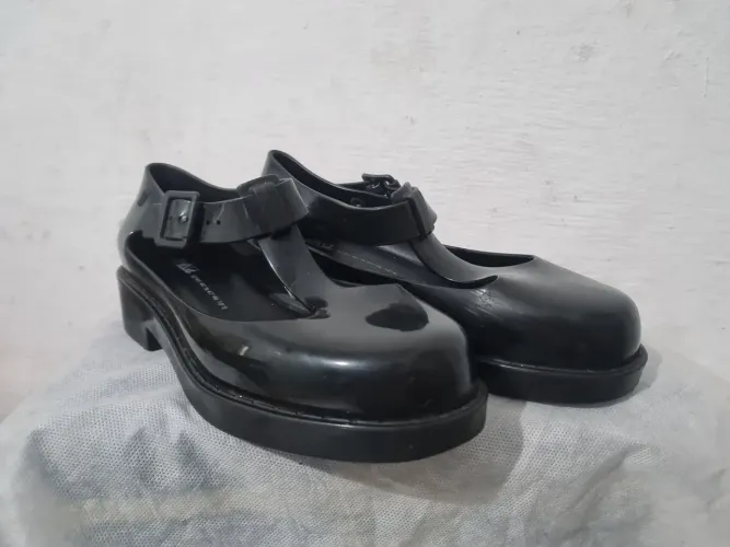 Sapato boneca Melissa