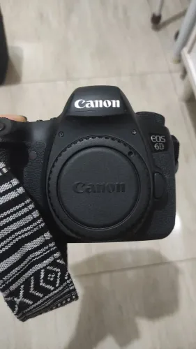Camera fotográfica Canon 6D