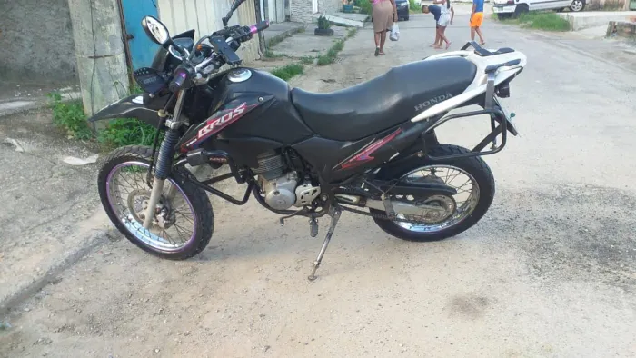Bros 150
