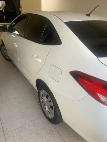 Toyota Yaris XL Sedan 1.5 Flex 16V 4P Aut. 2020