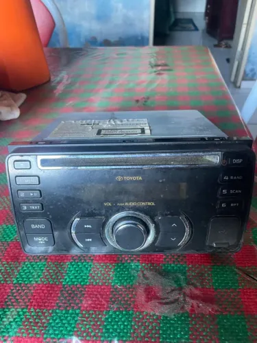 Aparelho de som original do Toyota etios