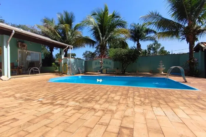 Chácara com Piscina e três quartos ao lado do Espaço São Rafael Eventos em Itapira por 650