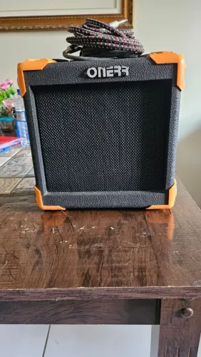 Amplificador marca Onerr