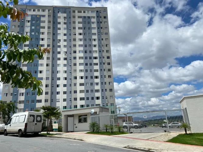 Apartamento 2 Quartos com Suíte em Condomínio com Lazer Completo à Venda no Bairro Mantiqu